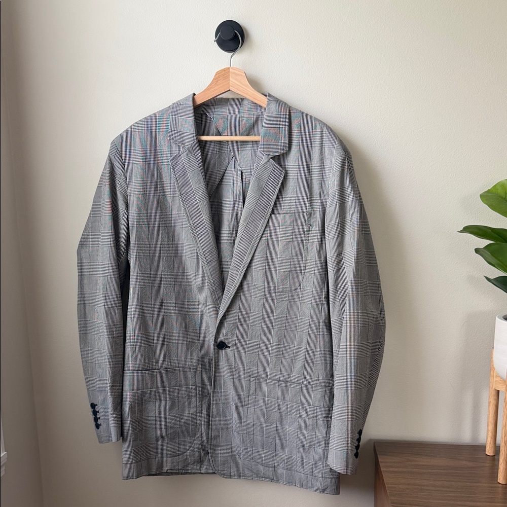 Lacoste Black and White Glen Plaid Blazer Sleeve Detail